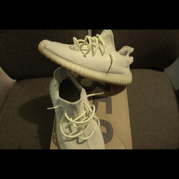 Yeezy Boost 350 V2 “Butter” - Picture 4 of 7